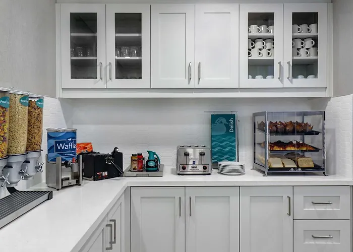 Homewood Suites By Hilton London Ontario